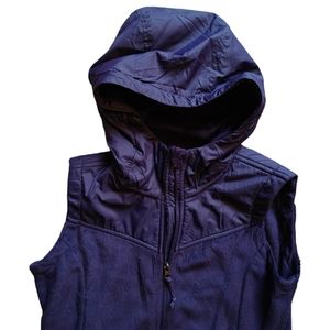 NWOT Hooded Fuzzy Purple Zip Up Vest